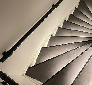 Trapleuning 40x20 met speciale beugel