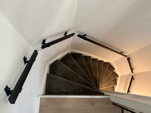 Trapleuning 40×20 staand 4