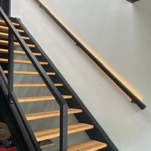 Trapleuning met verlichting