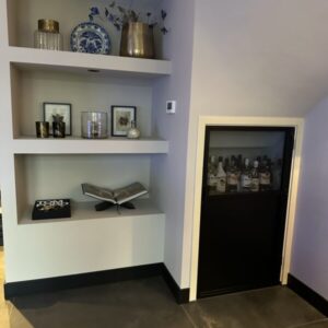 Mini stalen deur afstandzicht