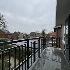 Buiten balustrade speciaal zijaanzicht