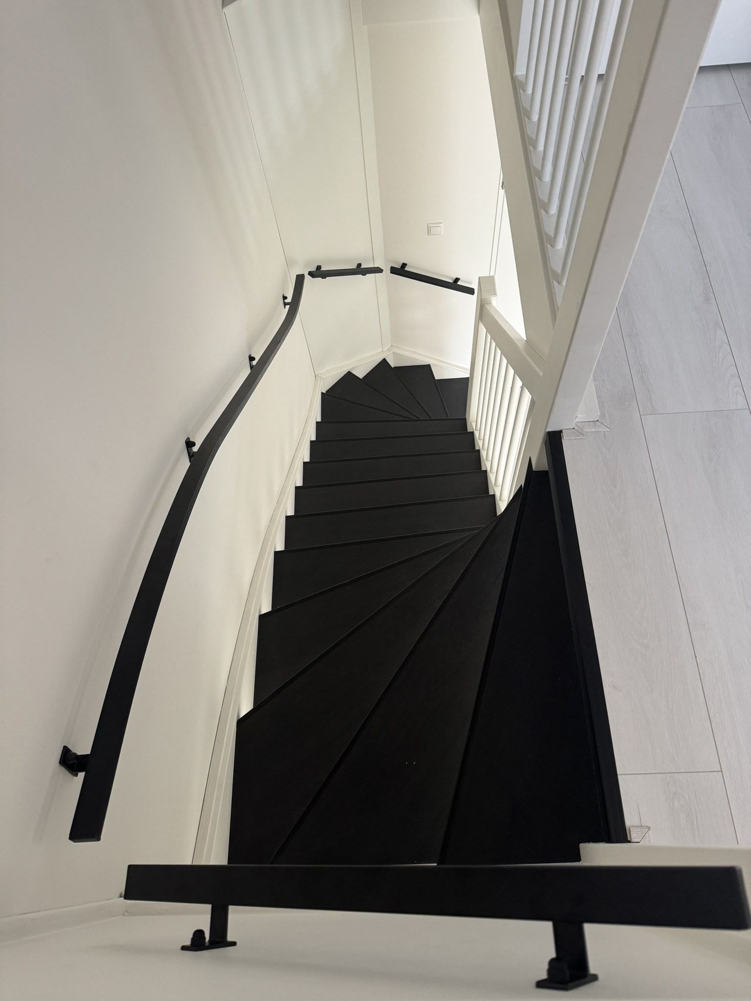 Gebogen trapleuning 40×20 bovenaanzicht Gebogen trapleuning 40x20 bovenaanzicht