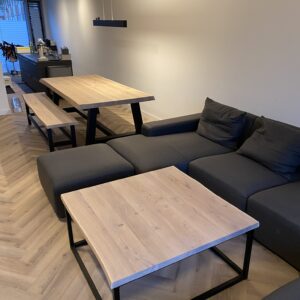 Vierkante salontafel