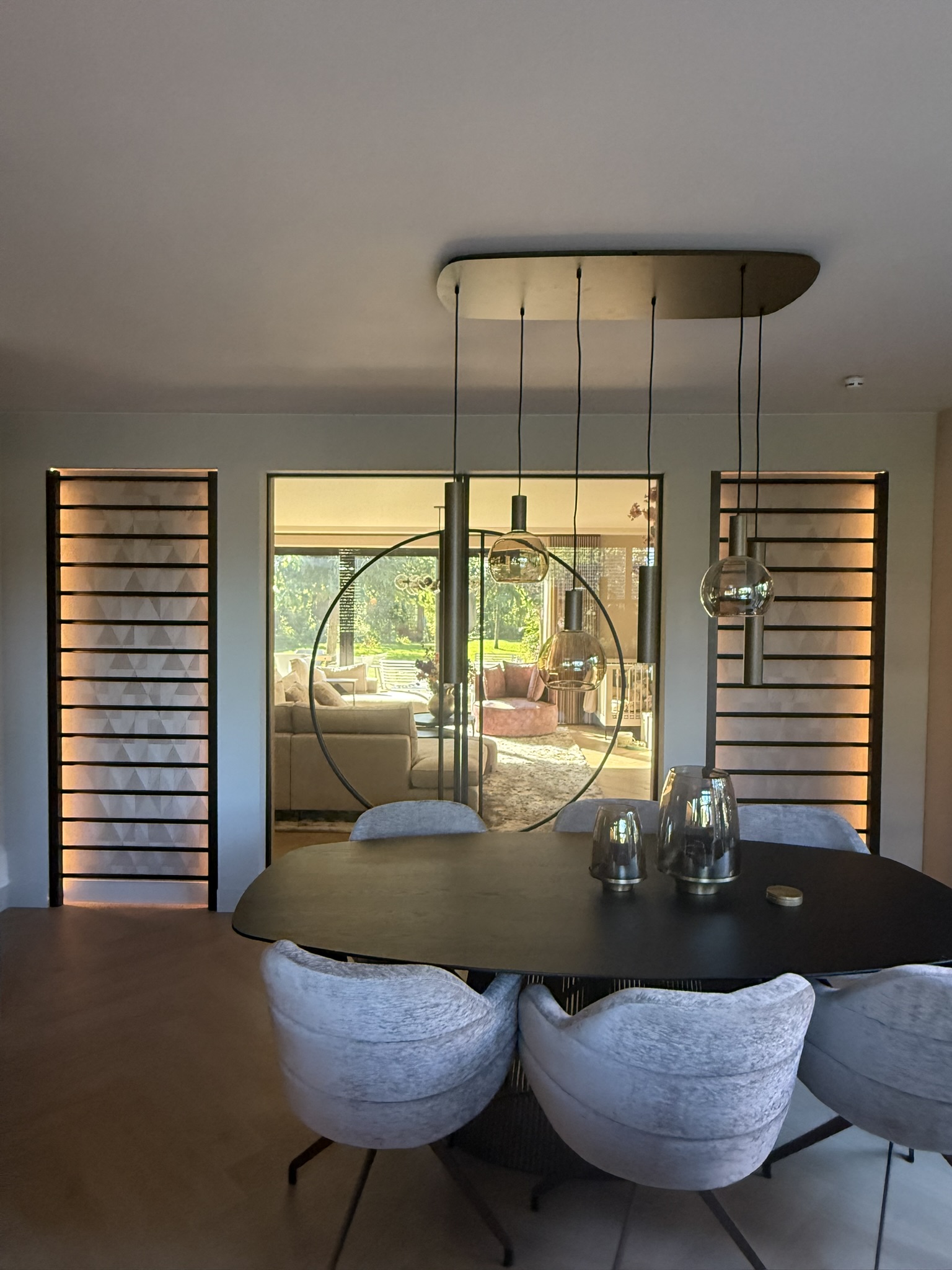 Bronzen wijnrekken met ledverlichting