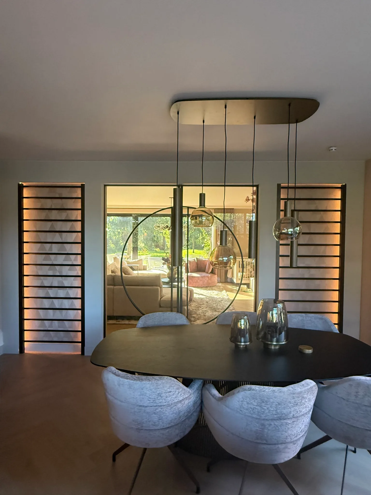 Bronzen wijnrekken met ledverlichting