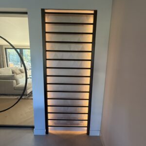 Bronzen wijnrek met ledverlichting