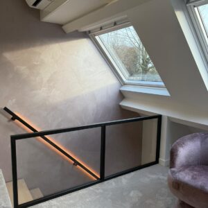 Glazen rechte balustrade