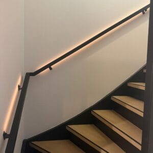 Trapleuning 40x40 uit 1 stuk met verlichting